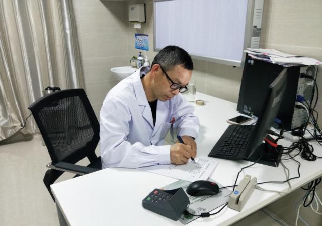 ed145308b37e0bf96a4a9ca2bd191675-sz_58739.jpg ed145308b37e0bf96a4a9ca2bd191675-sz_58739.jpg