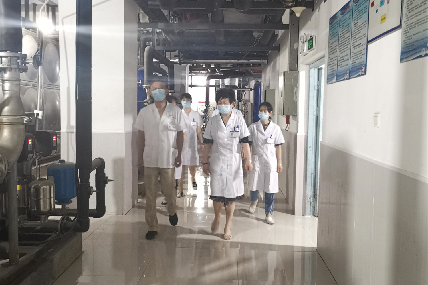 图片4.jpg 图片4.jpg