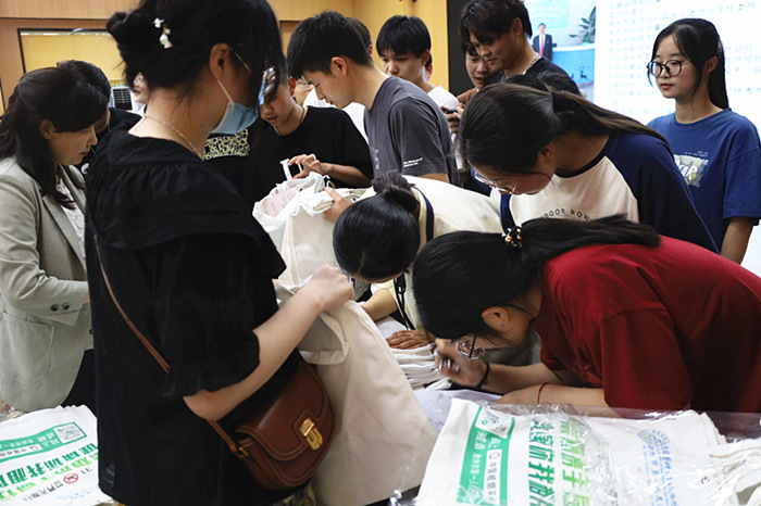 图片4_副本.jpg 图片4_副本.jpg