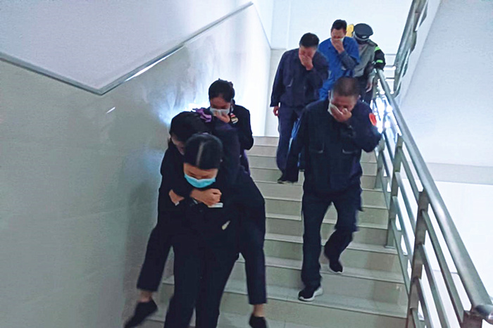 图片2_副本.jpg 图片2_副本.jpg